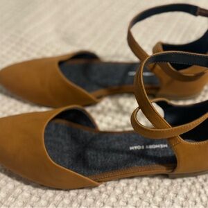 Dr. Scholl's Tan Women's Flats